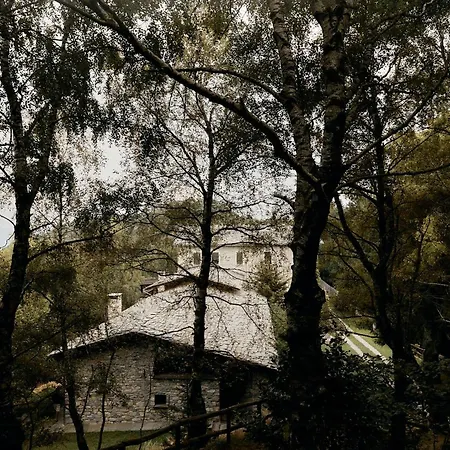 Σπίτι διακοπών Ancient Monastery In The Lariani Mountains Τσερνόμπιο