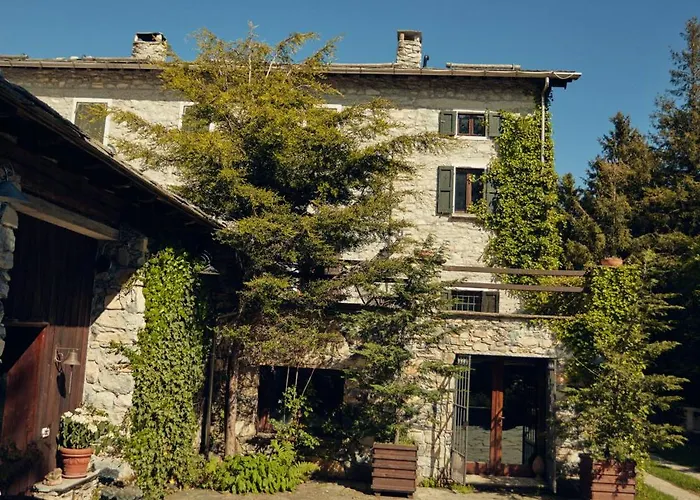 Ancient Monastery In The Lariani Mountains 度假居 *