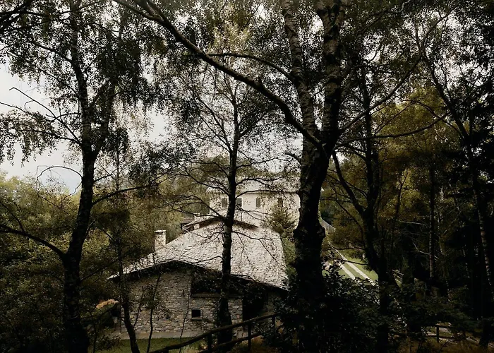 度假居 Ancient Monastery In The Lariani Mountains 切尔诺比奥