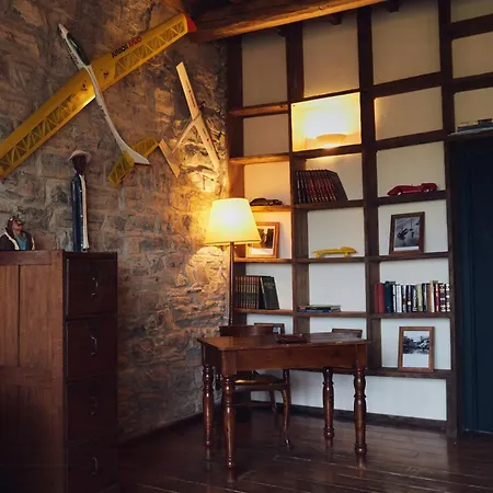 Ancient Monastery In The Lariani Mountains 度假居 *